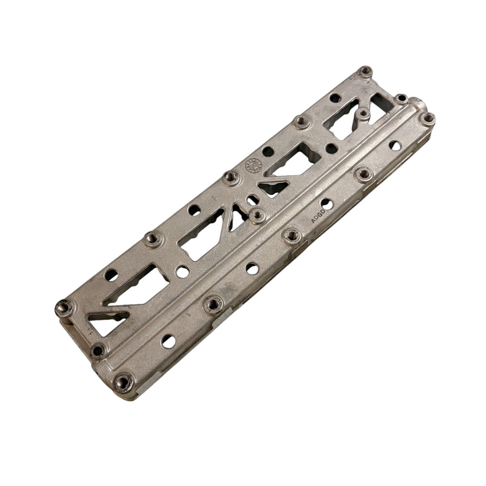 Engine Clamping and Oil Feed Rail LCN000140L